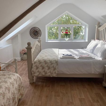 Pippin Lodge Llanwrda Εξωτερικό φωτογραφία