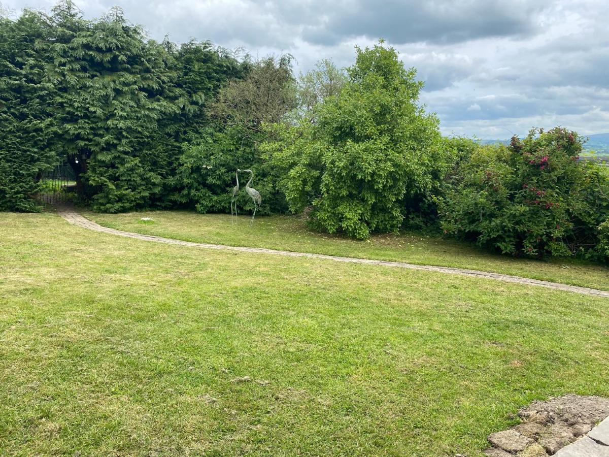 Pippin Lodge Llanwrda Εξωτερικό φωτογραφία